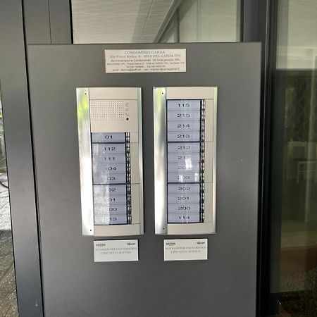 Appartamento Al Lago Riva del Garda Buitenkant foto