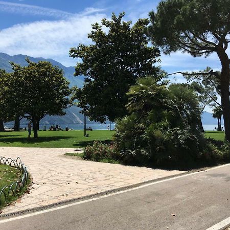 Appartamento Al Lago Riva del Garda Buitenkant foto